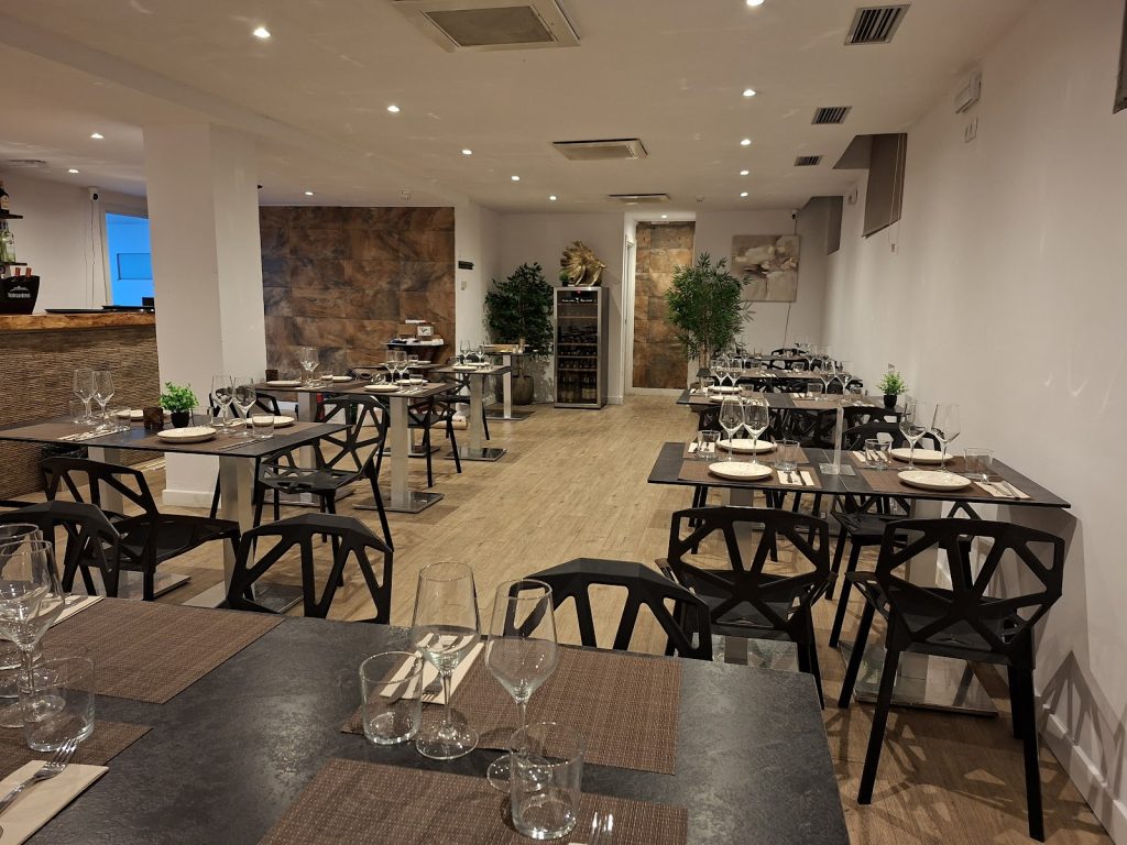 Comedor amplio de Puerto Noble para grupos
